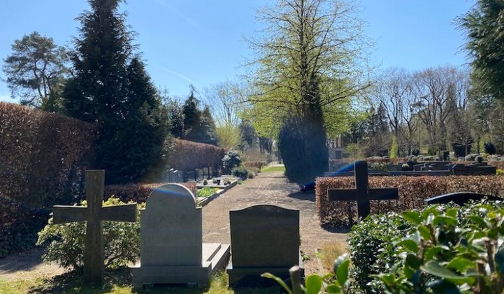 Heldhaftige klokkenluider uit Doetinchem verzet zich tegen censuur en breekt door de muur van stilzwijgen